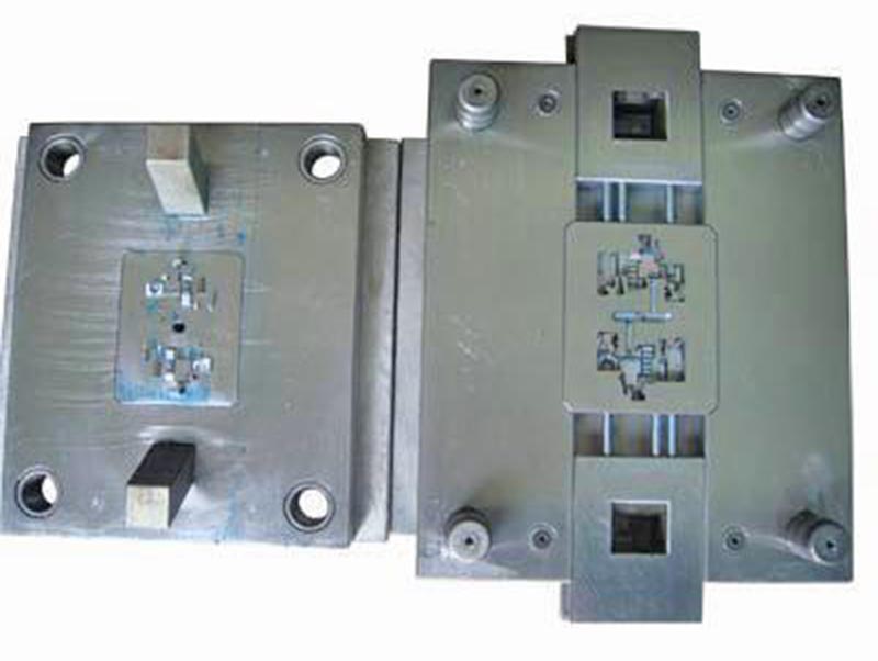 巫山精密塑料模-01